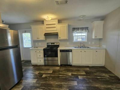 Photo 2 of 8 of home located at 12130 Us Highway 41 South Lot 14 Gibsonton, FL 33534