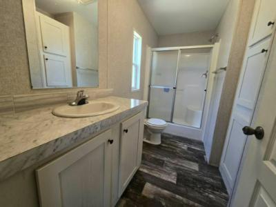 Photo 4 of 8 of home located at 12130 Us Highway 41 South Lot 14 Gibsonton, FL 33534