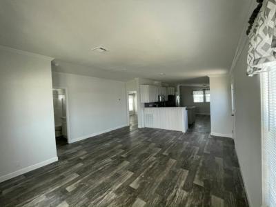 Photo 2 of 16 of home located at 990 Orinoco Avenue Venice, FL 34285