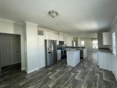 Photo 4 of 15 of home located at 906 Windemere Avenue Venice, FL 34285