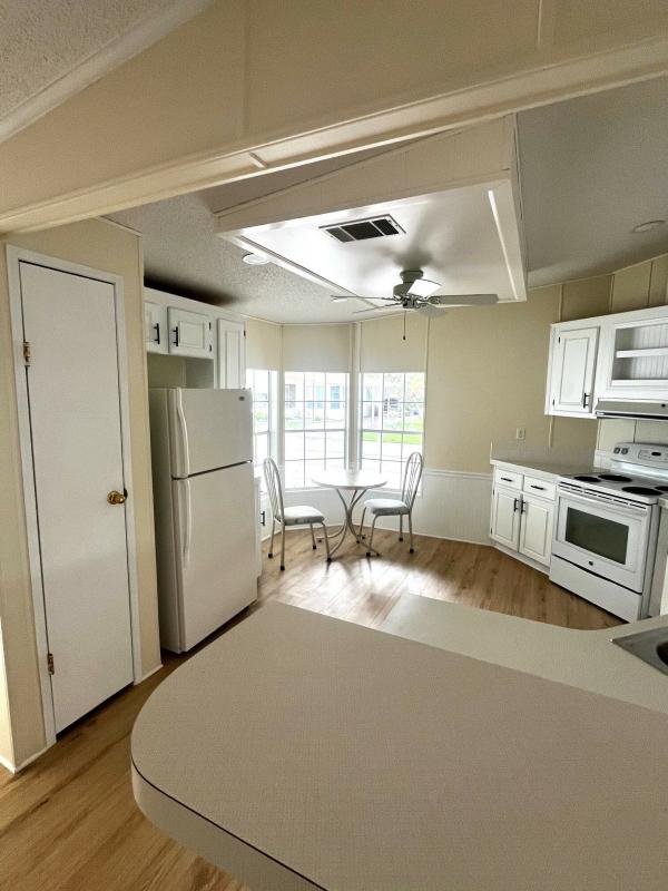 1992 Fleetwood Mobile Home