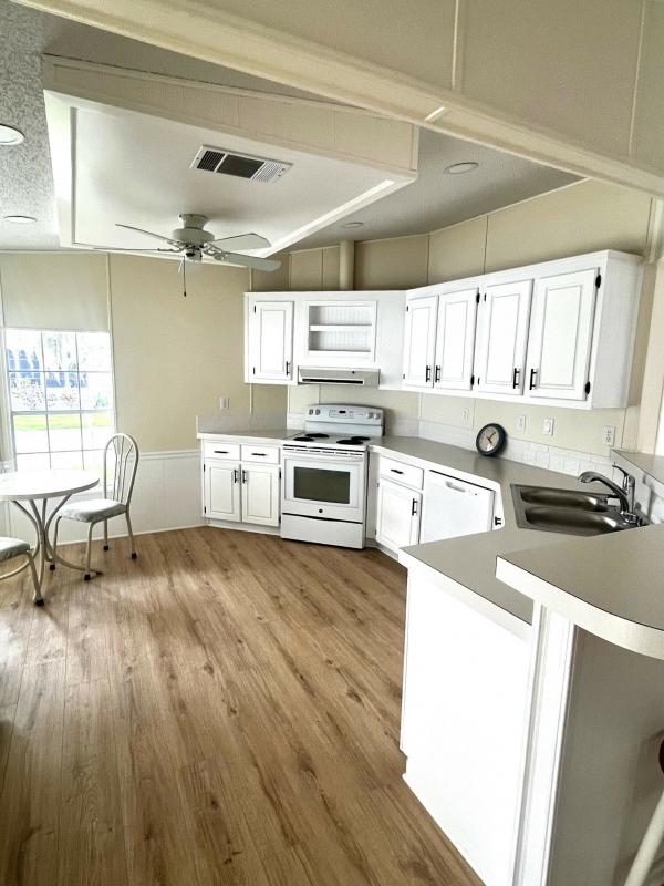 1992 Fleetwood Mobile Home