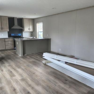 Photo 5 of 8 of home located at 27 Crestwood Drive #0124 Middletown, IN 47356