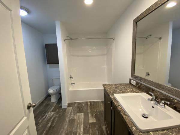 2022 Clayton 81RDH24483A Mobile Home