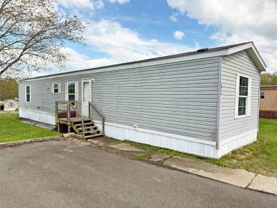 Mobile Home at 2916 Vera Ave Southington, OH 44470