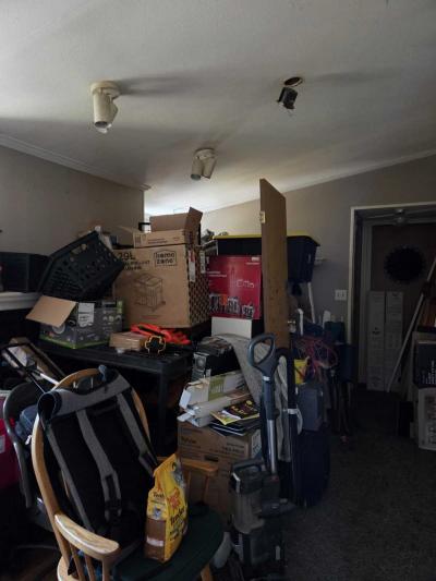 Photo 4 of 12 of home located at 487 Filbert Ct Wixom, MI 48393