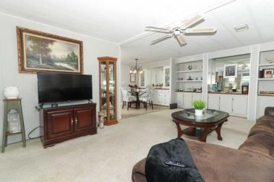 Photo 5 of 8 of home located at 318 Casa Grande Ct Winter Springs, FL 32708