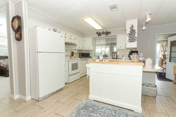 1980 Pres Mobile Home