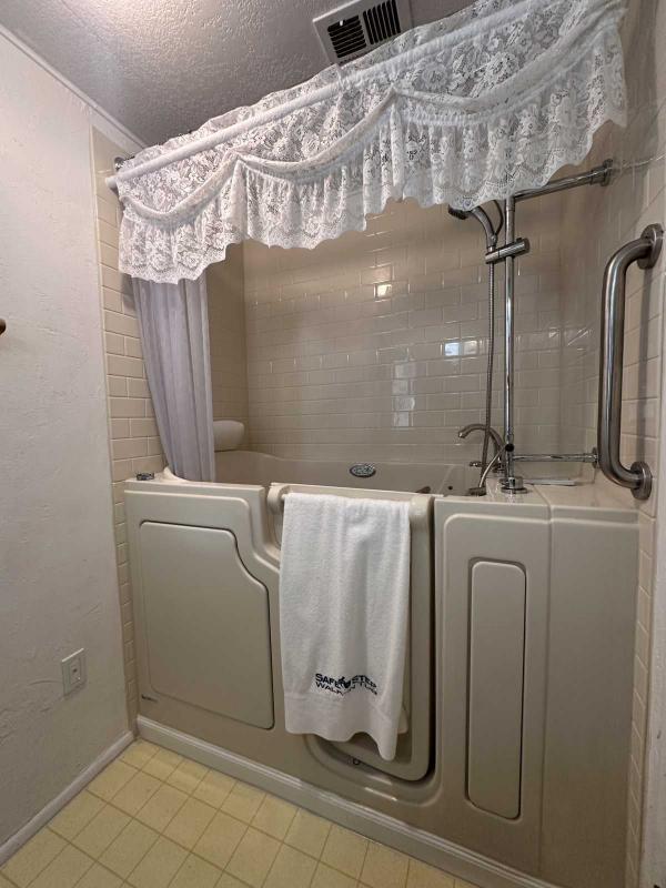 1984 Sahara Manufactured Home