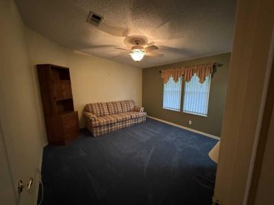 Photo 5 of 8 of home located at 1631 Deverly Dr. #812 Lakeland, FL 33801