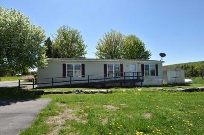 Photo 2 of 25 of home located at 5600 Shute Rd La Fayette, NY 13084
