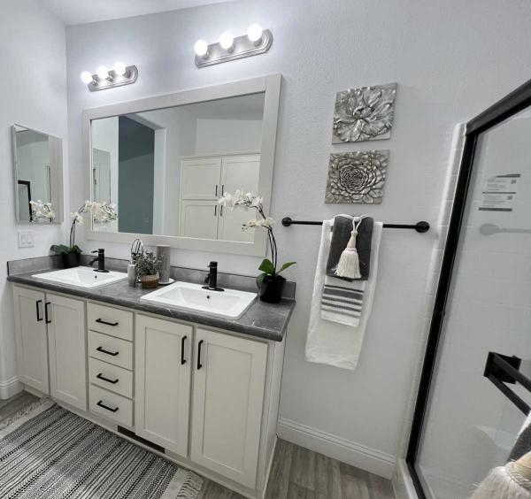2025 Cavco Industries SR28563A Manufactured Home