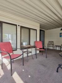1984 Traveleze Industries Park Model Mobile Home