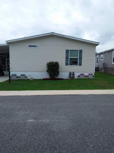 Photo 3 of 53 of home located at 9701 E Hwy 25 Lot 246 Belleview, FL 34420