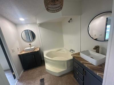 Mobile Home at 1936 Santa Monica Dr Saint Charles, MO 63303