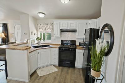 Photo 5 of 12 of home located at 18204 Soledad Canyon Road Spc 39 Canyon Country, CA 91387