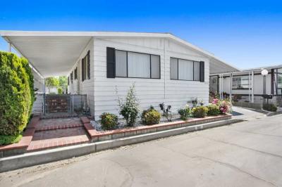 Photo 3 of 17 of home located at 4095 Fruit Street, Space 920 La Verne, CA 91750