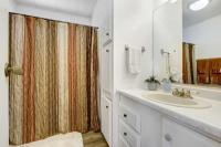 1976 Silvercrest Howard Villa Manufactured Home