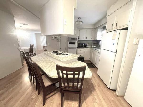 1977 SHER Manufactured Home