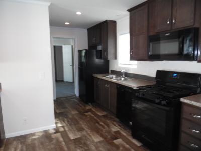 Mobile Home at 162 Maplebrook Grand Rapids, MI 49548