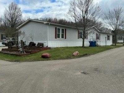 Mobile Home at 6658 Jr Dr Lot 176 Kalamazoo, MI 49009