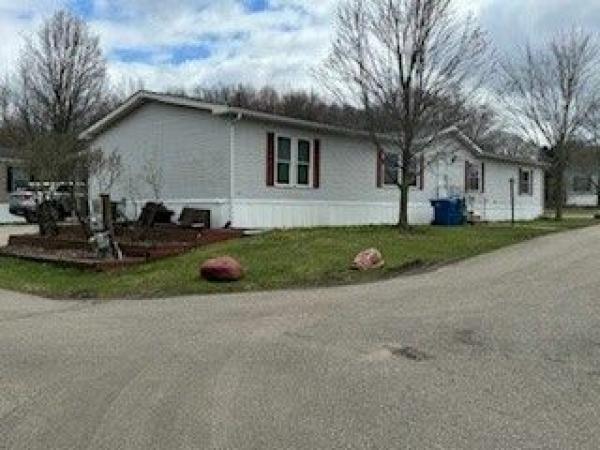 Photo 1 of 2 of home located at 6658 Jr Dr Lot 176 Kalamazoo, MI 49009