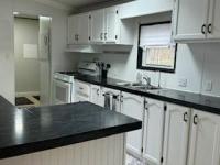 1992 Mobile Home