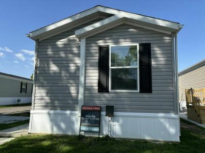 Photo 5 of 16 of home located at 43299 W. Morgan Harrison Township, MI 48045