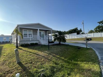 Photo 1 of 25 of home located at 3000 Us Hwy 17/92 W Lot #592 Haines City, FL 33844