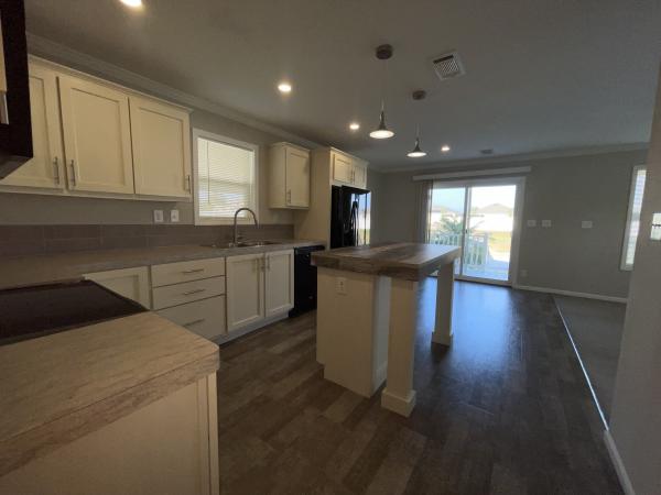 2021 Palm Harbor 340LS24482E Mobile Home