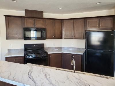 Photo 3 of 10 of home located at 6835 Laramie Dr Romulus, MI 48174