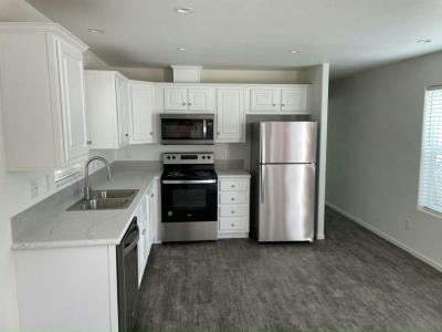 Photo 2 of 9 of home located at 19802 N 32nd Street #85 Phoenix, AZ 85050