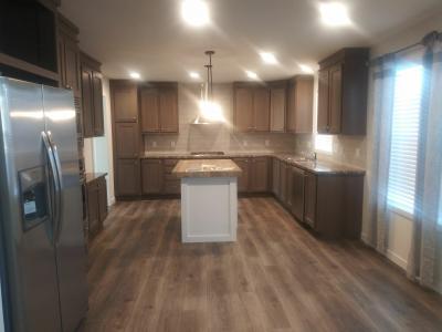 Mobile Home at 37226 Harvest Trl Lot 572 Lenox, MI 48048