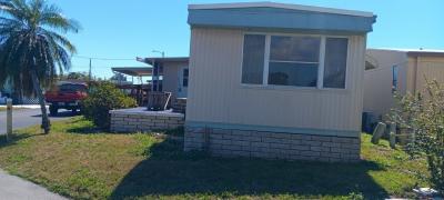 Photo 1 of 10 of home located at 7403 46th Ave. N. Lot 274 Saint Petersburg, FL 33709
