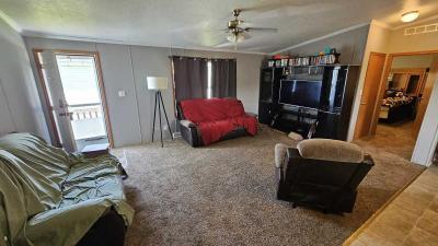 Photo 4 of 33 of home located at 29420 Wedgewood Flat Rock, MI 48134