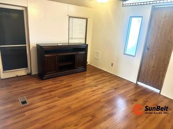 1987 CLAR Mobile Home