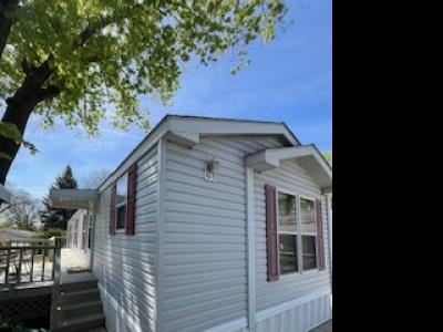 Photo 4 of 6 of home located at 6801 S. La Grange Rd Unit C 11 Hodgkins, IL 60525