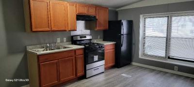 Photo 3 of 10 of home located at 124 Primrose Lane Davis Junction, IL 61020