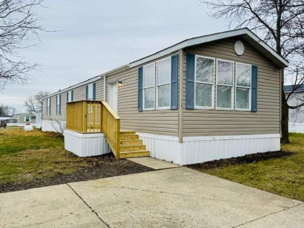 2003 Schult Manufactured Home
