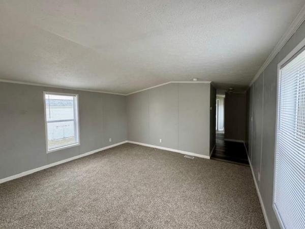 2003 Schult Manufactured Home