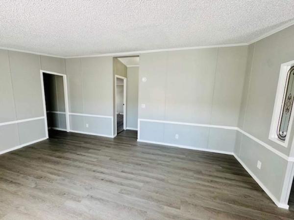 1996 Commadore Manufactured Home