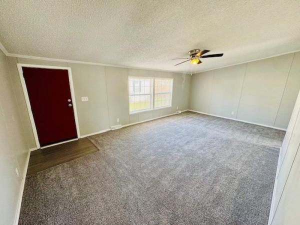 1996 Commadore Manufactured Home