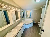 1996 Commadore Manufactured Home