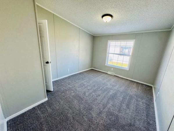1996 Commadore Manufactured Home