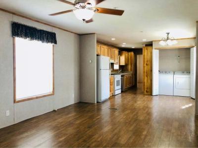 Photo 4 of 8 of home located at 6620 Washington Blvd Lot 5 Elkridge Mobile Home Park, MD 21075