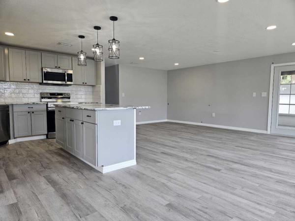 1981 WEST Manufactured Home