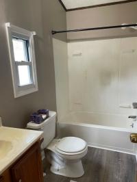 1991 Holly Park Manufactured Home