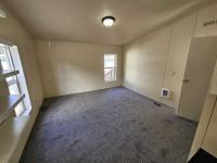 Redman Homes 4KJ3BD Mobile Home