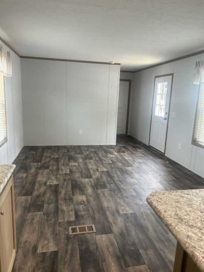 Photo 5 of 18 of home located at 116 Solar Dr Tipp City, OH 45371