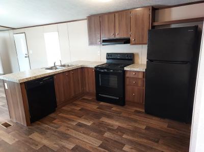 Photo 3 of 6 of home located at 7 Patricia Albany, GA 31705